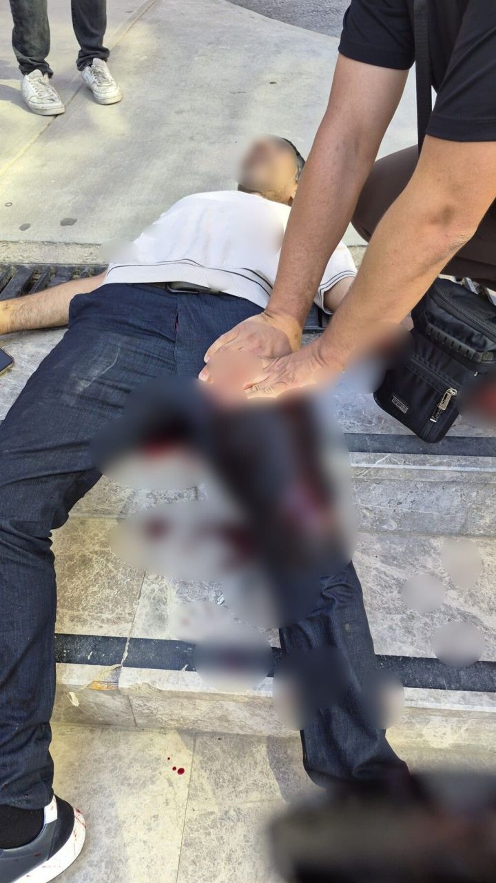 Kasklı saldırgan kovaladığı şahsı bacağından vurup kaçtı