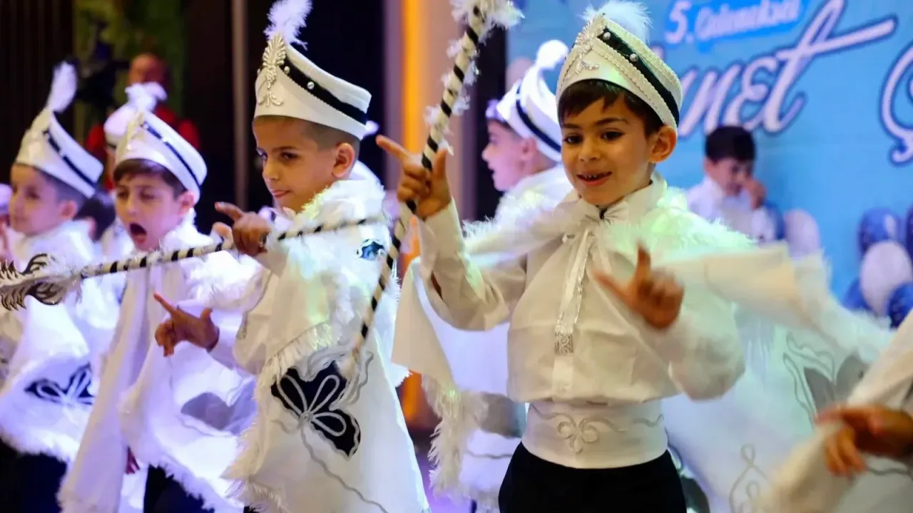 Körfez'de 62 çocuk için sünnet şöleni düzenlendi