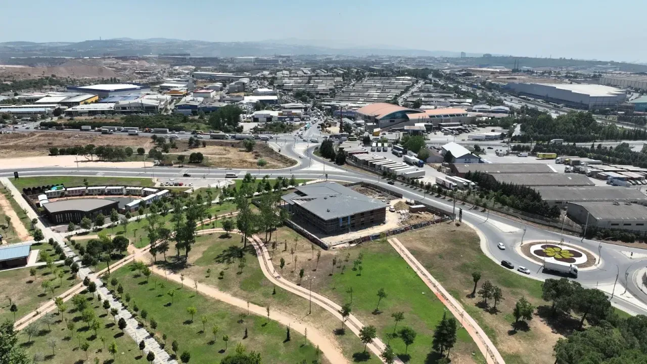 Gebze Yeni İtfaiye Hizmet Binası'nın inşası sürüyor