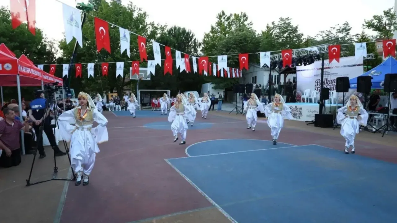 Avluburun'da festival coşkusu