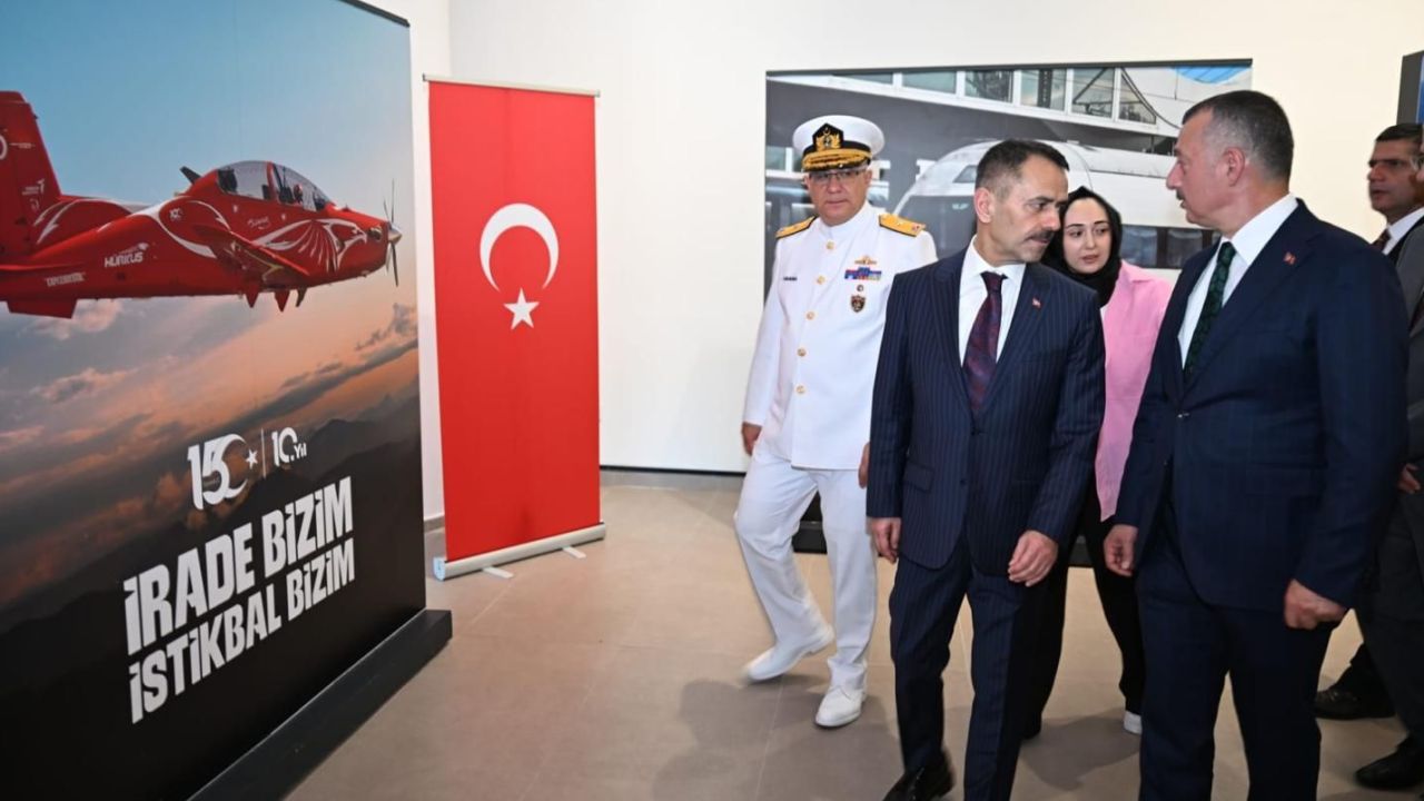 Vali Aktaş'tan 15 Temmuz Anma Merkezi'ne Ziyaret