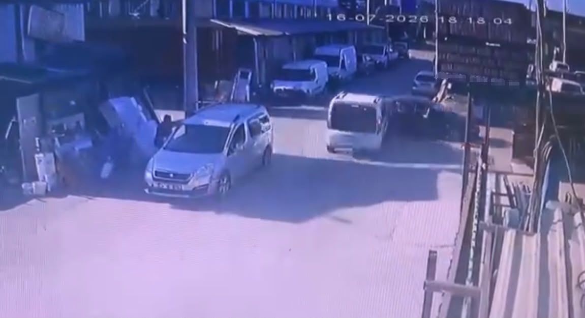İzmit'te bu sokak alarm veriyor! Her hafta kaza oluyor