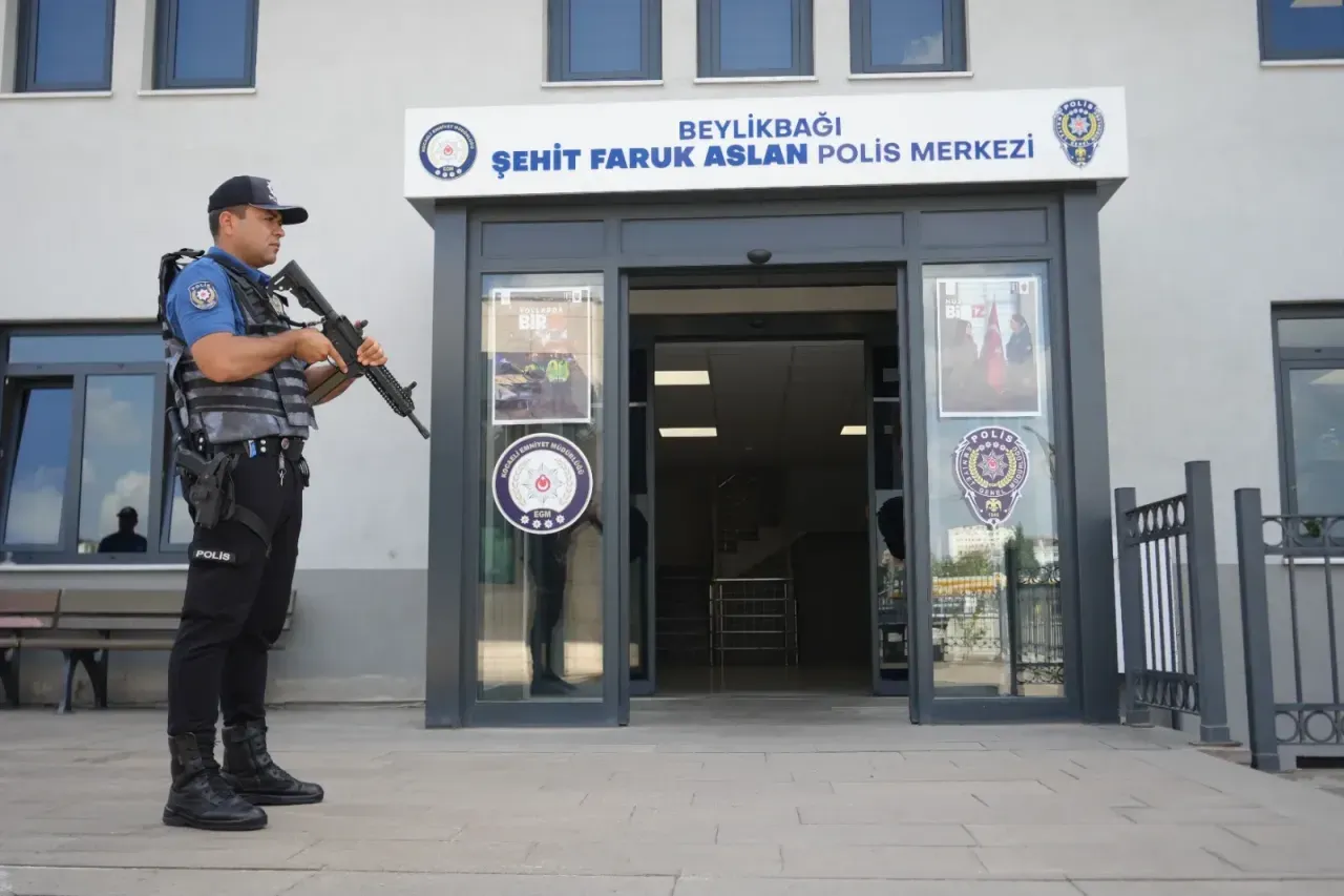 Bakan Çiftçi Kocaeli’den duyurdu: Sokak hayvanları için yeni hedef açıklandı