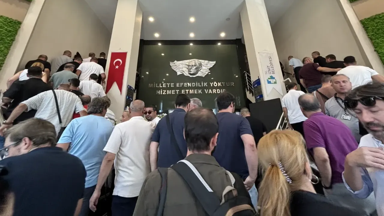 İzmit Belediyesi'ndeki aramalar bitti