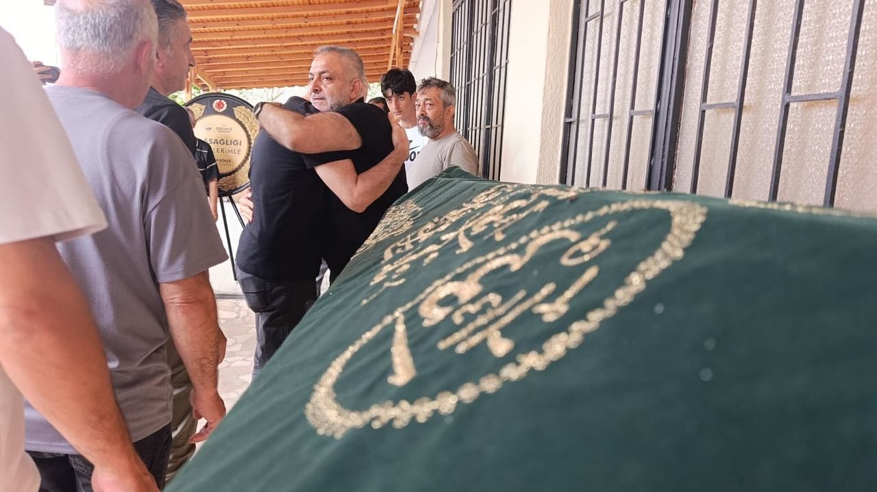 Savaş Çakar Son Yolculuğuna Uğurlandı