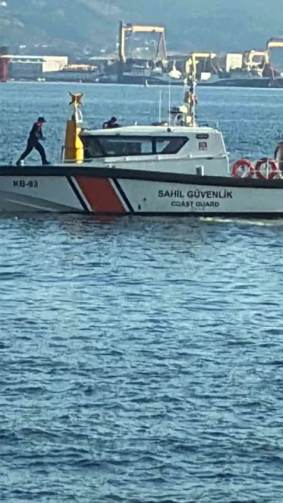 İzmit Körfezi'nde korku dolu anlar! Akıntıya kapılan 3 kişi kurtarıldı