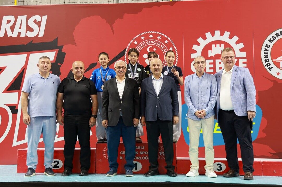 Uluslararası Gebze Grand Prix nefes kesti