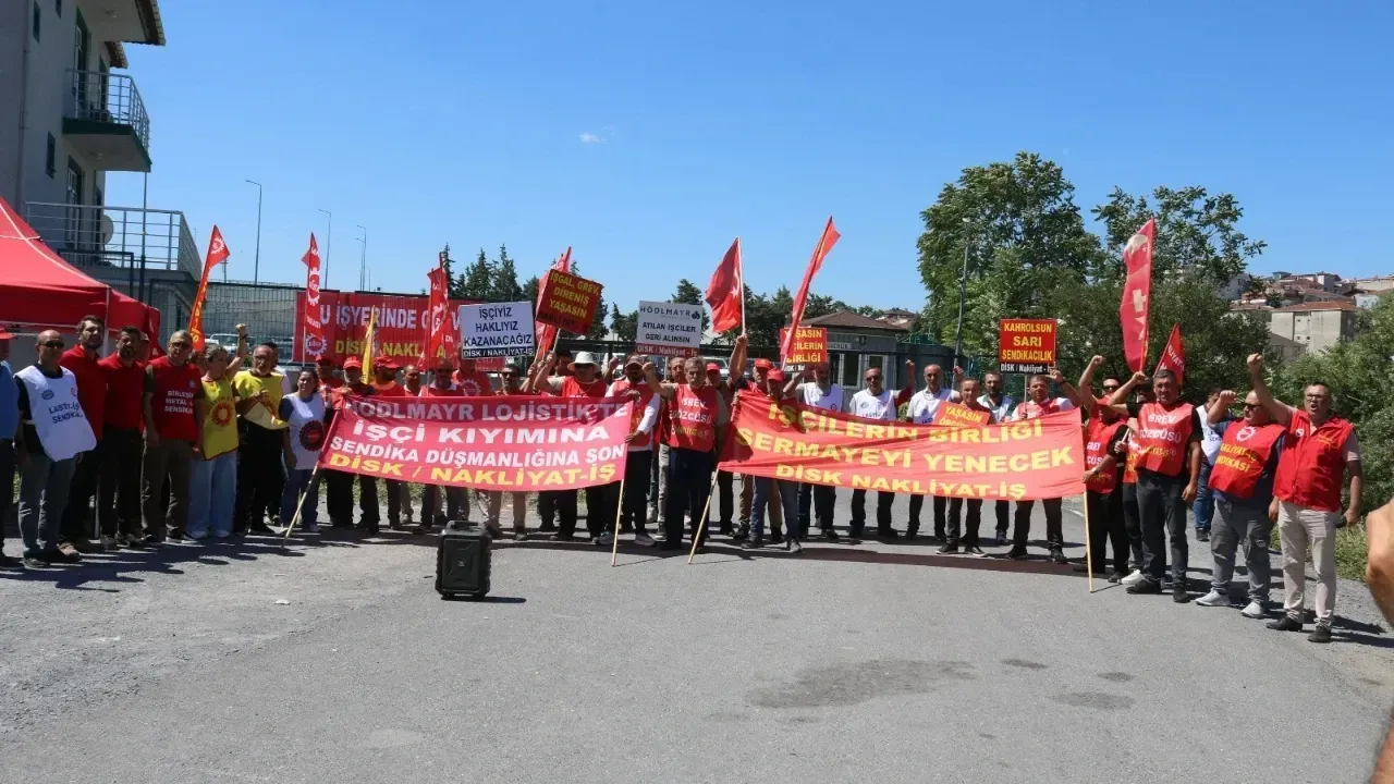 İşçiler pankartı astı, greve çıktı! O iş yerinde hareketlilik başladı