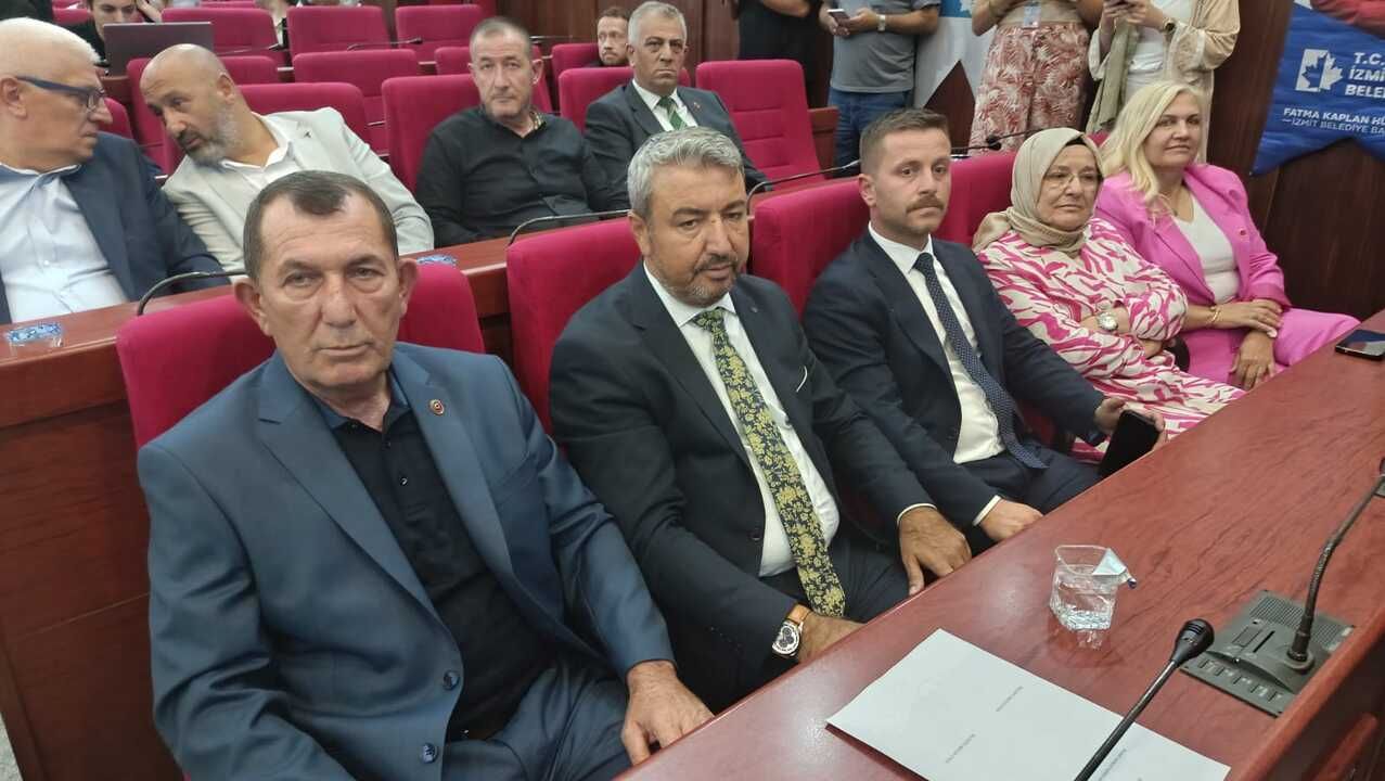 CHP'nin adayı Lütfü Obuz, İzmit Belediye Başkanvekili seçildi