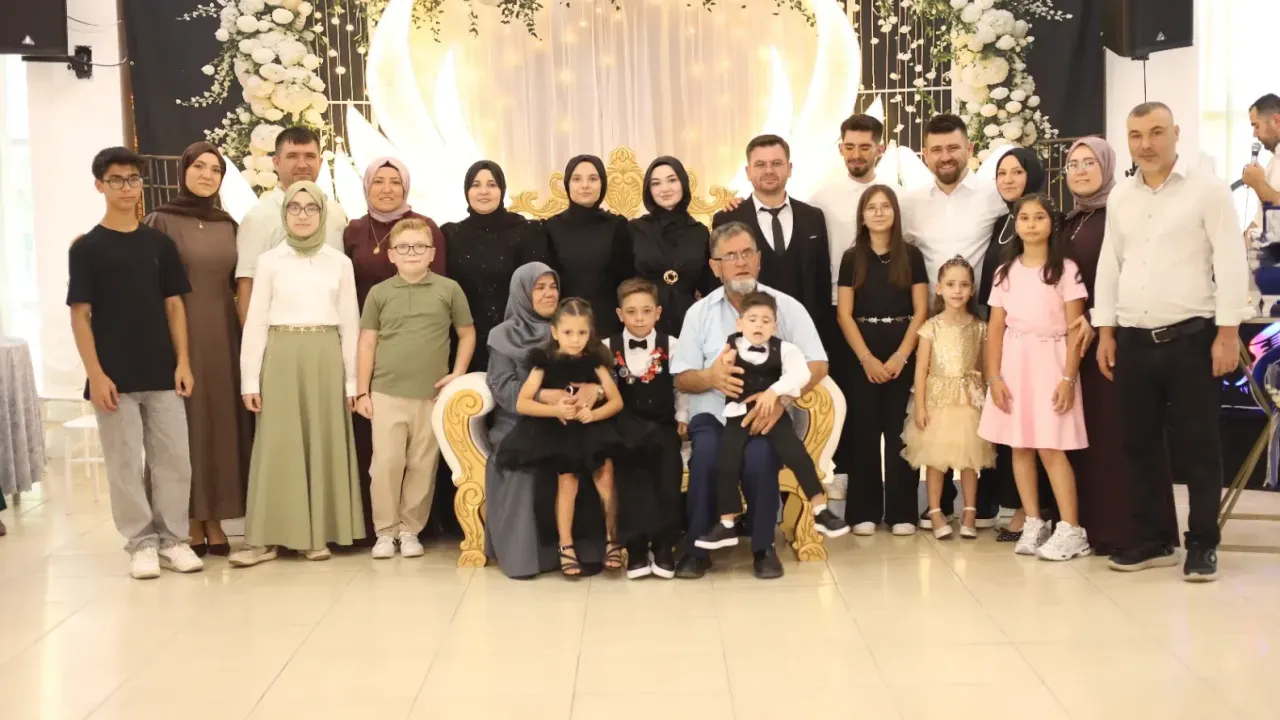 Duman Ailesinin Gurur Günü Delikanlılığa İlk Adım