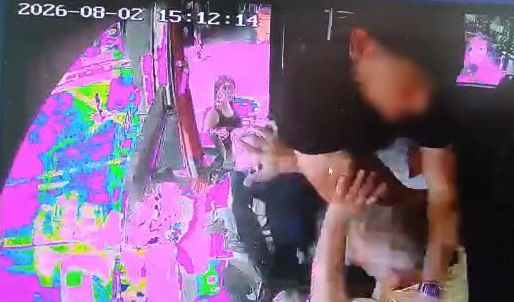 Kocaeli'de otobüs şoförü direksiyon başında tekme tokat saldırıya uğradı