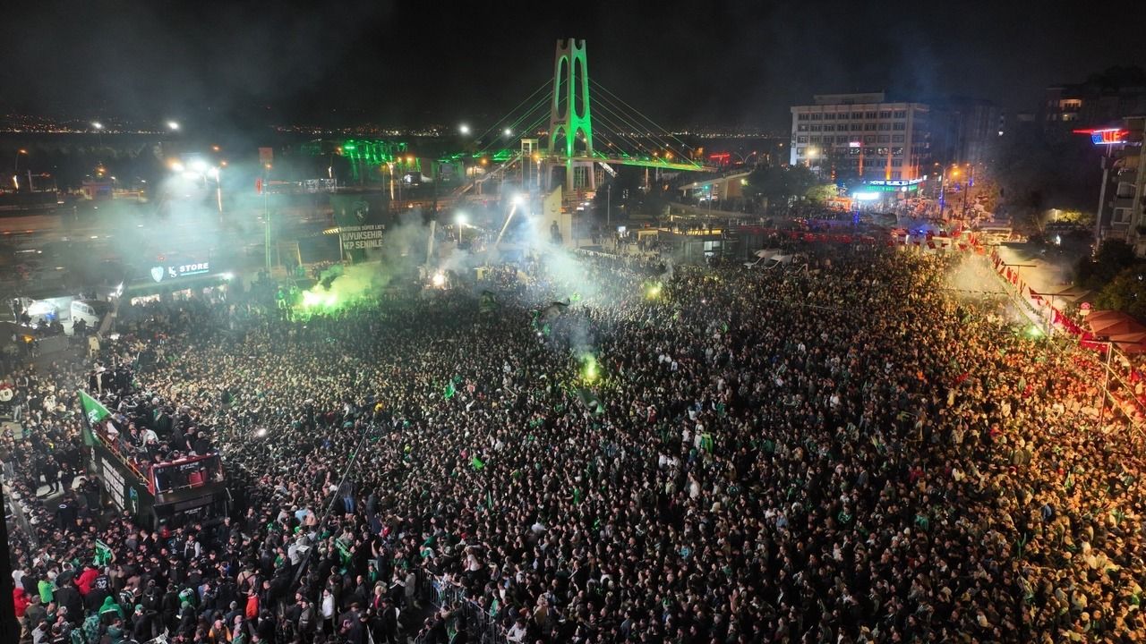 Kocaeli’de futbol rüzgarı esecek: Kocaelispor taraftarıyla Buray konserinde kucaklaşacak