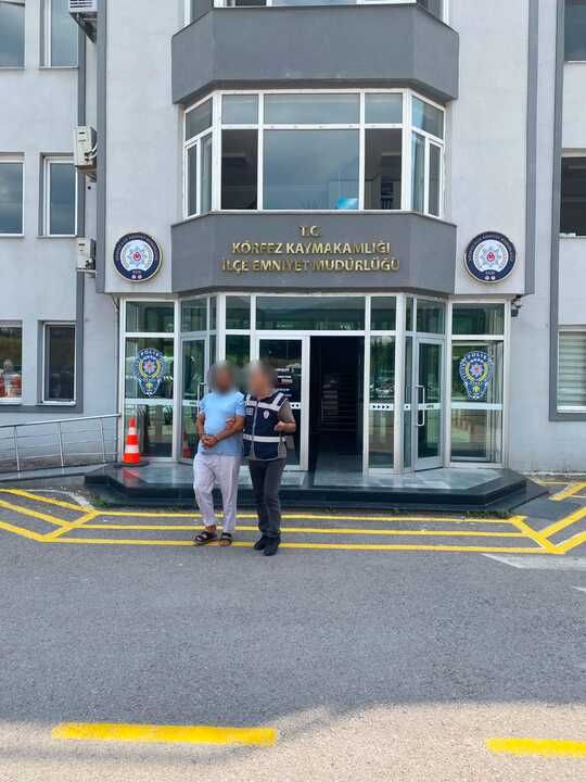 Kocaeli polisi düğmeye bastı! Kesinleşmiş hapis cezaları bulunan 3 kişi yakalandı