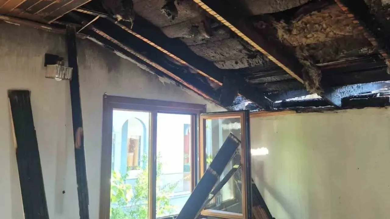 Tadilat sırasında çıkan kıvılcımlar yangına sebep oldu