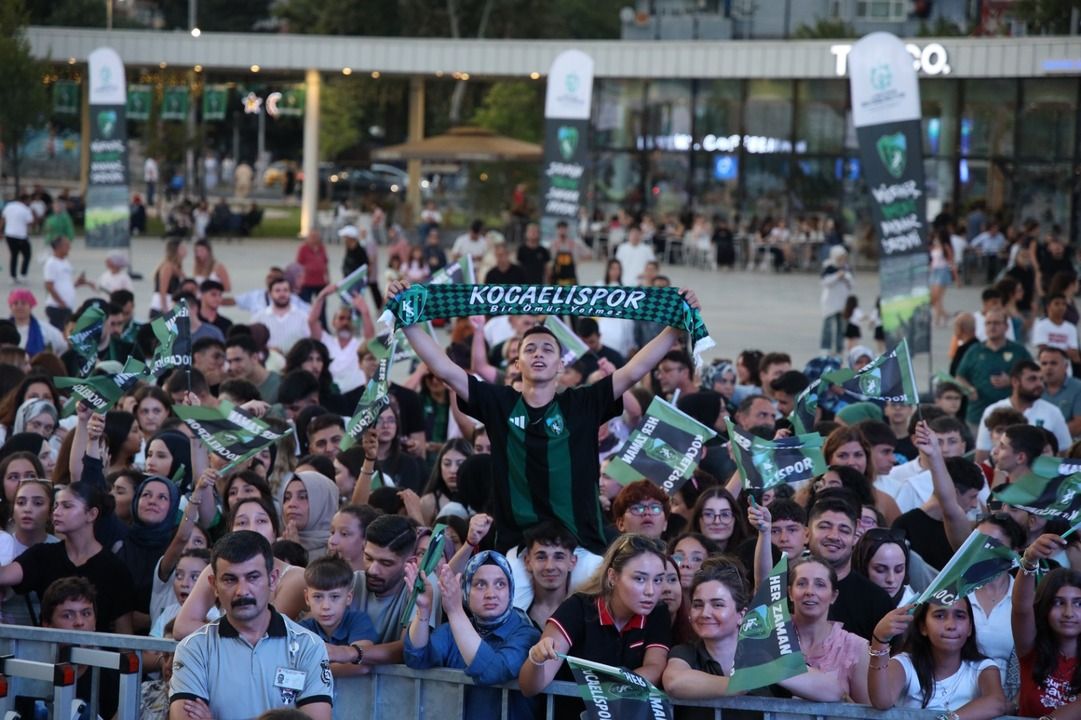 Yeşil-Siyahlılar yeni sezonu coşkuyla açtı